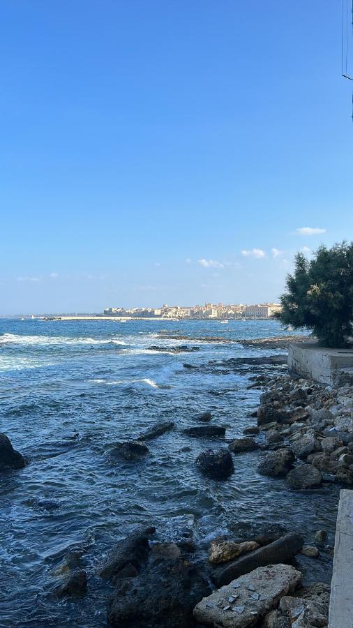 Апартаменты La Porta Sul Mare Сиракузы Экстерьер фото
